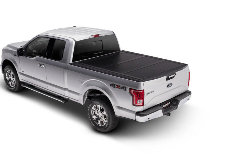 Housse de protection pour benne flexible de 5,5 pieds pour Ford F-150 Crew Cab 2021+ de UnderCover