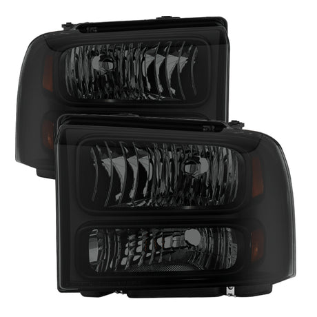 Phares Xtune en cristal pour Ford F250/350/450 Super Duty 05-07 Noir fumé HD-JH-FS05-AM-BSM