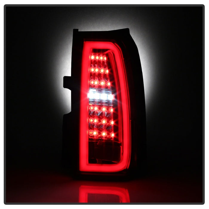 Feux arrière à LED Spyder Chevy Tahoe / Suburban 15-17 - Rouge transparent (ALT-YD-CTA15-LED-RC)