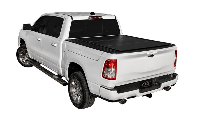 Housse de protection à trois volets LOMAX Access pour Dodge Ram 1500 2019, boîte de 5 pi 7 po (sauf modèle Classic 2019)