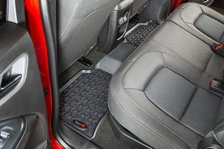 Revêtement de plancher arrière Rugged Ridge noir pour Chevrolet / GMC Colorado / Canyon Crew Cab 2015-2020