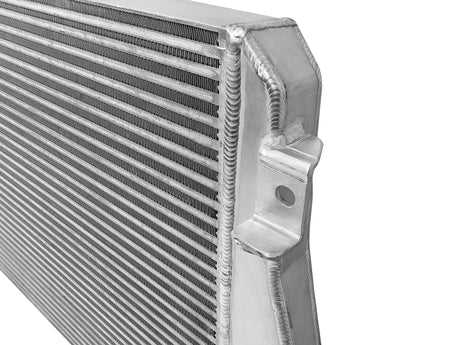 Échangeur intermédiaire aFe Bladerunner GT Series 17-18 pour camions diesel GM V8-6,6 L L5P (échangeur intermédiaire uniquement)