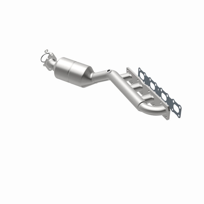 Convertisseur catalytique MagnaFlow Direct-Fit SS 04-06 Nissan Titan 5,6 L V8 (Californie)