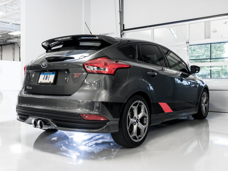 Échappement arrière AWE Tuning pour Ford Focus ST Touring Edition - Résonateur - Embouts chromés argentés