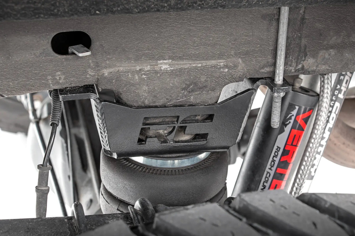 Air Spring Kit | 6-7.5 Inch Lift Kit | Chevy/GMC 1500 (07-18)