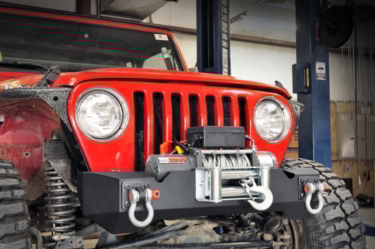 Front Stubby Winch Bumper | Jeep Wrangler TJ (97-06)/Wrangler YJ (87-95) 